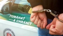 Muž, ktorý pred nemocnicou kričal a schvaľoval atentát, dostal tri mesiace