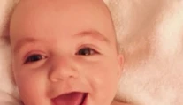 Príbeh dvojičiek, ktoré si vzali identických bratov: Jednej z dvojíc sa narodilo bábätko