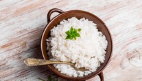 Z ohrievanej ryže môžete ochorieť. Malý trik, ako sa vyhnete nebezpečenstvu