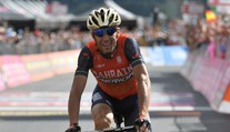 Kráľovskú etapu na Gire ovládol Nibali, Dumoulin udržal ružový dres