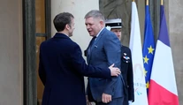 V Paríži bola čisto bojová atmosféra, nepadlo ani slovo o mieri, vyhlásil premiér Fico