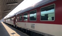 Permanentné meškania. Cestujúci z Bernolákova sa čoraz viac sťažujú na vlakovú dopravu
