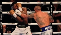 Kráľ Joshua zdolaný, všetky tituly mu zobral Ukrajinec Usyk