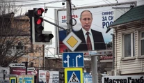 Rusov lákajú na voľby netradičným spôsobom. Sľubujú im auto či nový iPhone