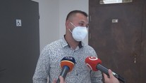 Pred tromi rokmi spôsobil nehodu, pri ktorej na D1 zomreli dvaja jeho kamaráti. Teraz stál pred súdom