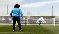 VIDEO: Brankár Realu Madrid predviedol ohromujúci akrobatický zákrok