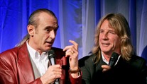 Rock prišiel na Vianoce o veľkú hviezdu. Zomrel legendárny gitarista skupiny Status Quo