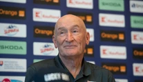 Povolal aj štyroch nováčikov. Craig Ramsay nominoval na dvojzápas s Nemeckom