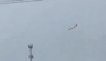 VIDEO: V Brazílii havarovalo dopravné lietadlo s desiatkami ľudí na palube. Stroj po náraze explodoval