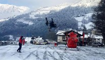 V rakúskom lyžiarskom stredisku sa zrútila kabínková lanovka. Všetci pasažieri sú ťažko zranení