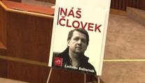 Oľutoval, no ešte nezaplatil. Bašternáka stále stíhajú