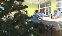 Vianoce s rodinou nie sú samozrejmosť. Časť Slovákov bola v práci aj na Štedrý deň