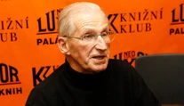 Zomrel bývalý komunistický predseda vlády Lubomír Štrougal