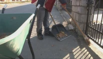 Rezort práce naplno spúšťa prijatie zákona, ktorý odkázaným zoberie dávku, ak odmietnu prácu