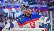 Slovenský brankár neprežil škrty v Minnesote, v príprave sa do bránky nedostal. Sezónu odštartuje v AHL