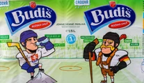 Faux pas sponzora MS v hokeji. Budiš dal na etiketu frázu z nacistickej hymny