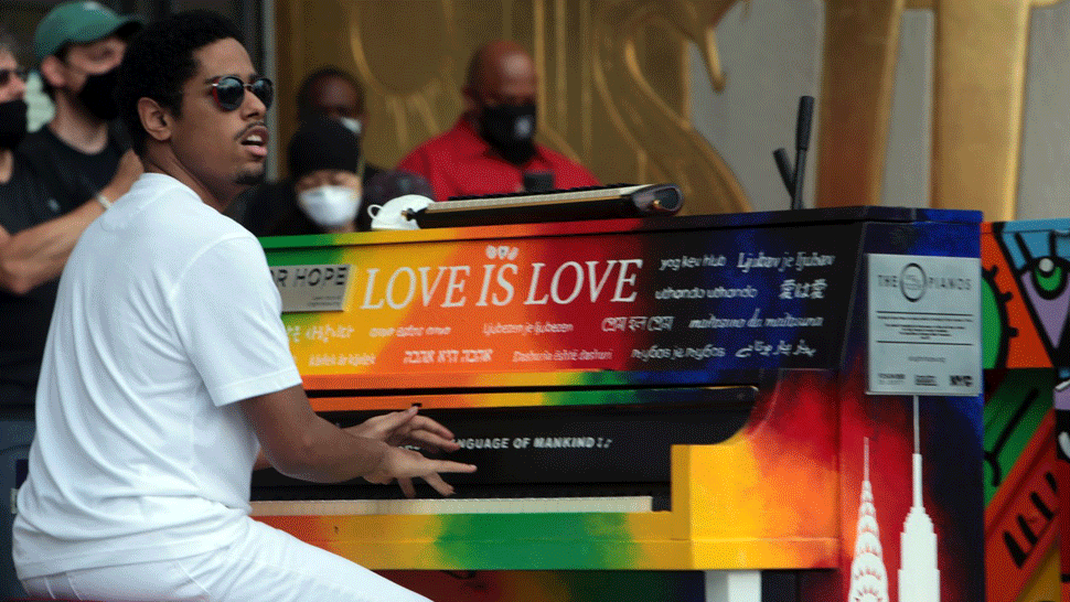 Zázračný chlapec. Nevidiaci pianista vypredáva koncertné sály po celom svete