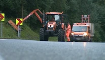 Najviac práce majú v lete, no o cesty sa starajú neustále. Redaktor Markízy si vyskúšal prácu cestára