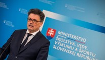 Ideológia zasiahla do reformy školstva. Minister Horecký z osnov vyradil pojem antikoncepcia