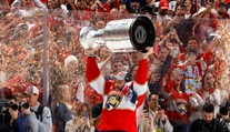 FOTO+VIDEO: Florida nedopustila dokonanie senzácie. V rozhodujúcom zápase si uchmatla prvý Stanley Cup
