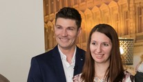 Juraj z O 10 rokov mladší sa poriadne rozbehol: Najskôr zásnuby, teraz bábätko!