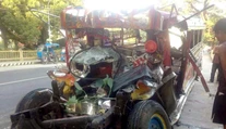 Pri zrážke autobusu s dodávkou zomrelo 20 vianočných pútnikov