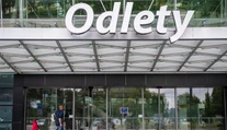 Letisko v Bratislave a v Košiciach ožíva, po mesiacoch opäť spustili niektoré linky