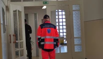 Vodič sanitky, ktorý šoféroval opitý, vyviazol s peňažným trestom