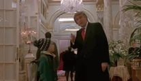 Fanúšikovia chcú vymazať Trumpa z filmu Sám doma. Výzvu podporuje aj sám „Kevin“