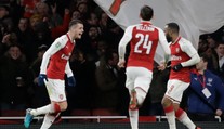 VIDEO: Arsenal si poradil s Chelsea a postúpil do finále Ligového pohára
