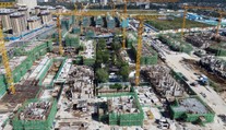 Hrozí ďalšia finančná kríza? V Číne padá na dno obria developerská spoločnosť