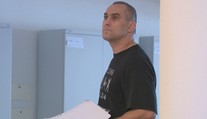 Súdny znalec: Expolicajt Tiefenbach nie je agresor