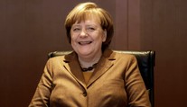 Merkelová uvítala schválenie koaličnej dohody sociálnymi demokratmi
