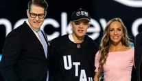 Nový klub NHL si upísal syna slávneho hokejistu. Miloš Kelemen má o konkurenta navyše