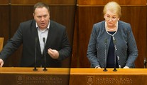 Záborskej nová strana sa pre voľby spojila s OĽaNO