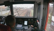 Železniciam chýbajú desiatky rušňovodičov. Nových strojvodcov lákajú na vyšší plat aj nástupný bonus