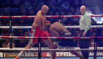 Na prestížnom boxerskom podujatí sa proti sebe postavili aj Slováci. V ich súboji bol úspešnejší Itauma