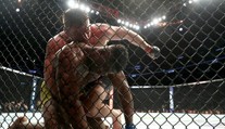VIDEO: Šampión Miocic prekonal rekord UFC. Ngannouovi toho veľa nedovolil