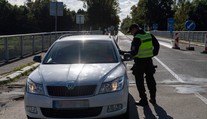 Stabilné kontroly na česko-slovenských hraniciach sa končia