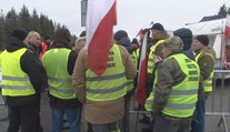 Poľskí farmári uvoľnili jeden z najvyťažovanejších hraničných priechodov. Čoskoro sa to však môže zmeniť