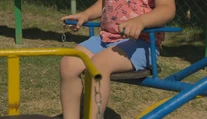 Dráma na kolotoči neďaleko Trnavy. Chlapca (2,5) zasiahol elektrický prúd