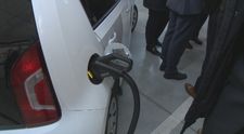 V Bratislave otvorili najmodernejšiu nabíjaciu stanicu pre elektroautá
