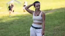 Bývalá farmárka vo svadobných šatách: To je teda dekolt!