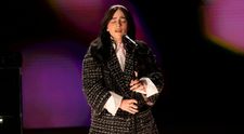 Takto má vyzerať oscarové vystúpenie. Billie Eilish zaspievala najlepšiu pieseň