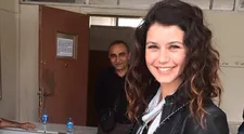 Beren Saat: Vysmiata pri urne?!
