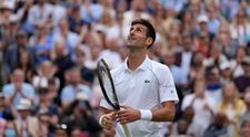 Djokovič postúpil do 50. grandslamového štvrťfinále, ďalej ide aj Federer