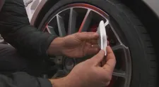 Nebezpečné hliníkové disky na autá sú opäť na našom trhu. Pozor, ohrozujú životy!