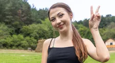 Exfarmárka Ema na veľmi odvážnej fotke: Veď mala iba 16!