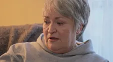Kate 50 rokov netušila, že má sestru v Česku. Oznámil jej to až televízny štáb
