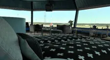 Chceli by ste bývať na rušnom letisku? Riadiacu vežu prerobili na luxusný apartmán